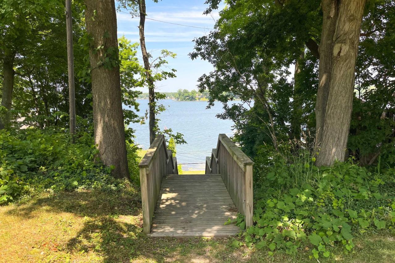 Home 1 Block To Lake With Private Beach Access! Watervliet Exterior photo